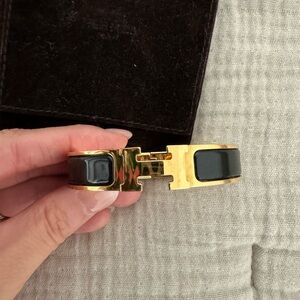 Hermès Clic H bracelet in black